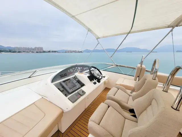 Fairline Squadron 74