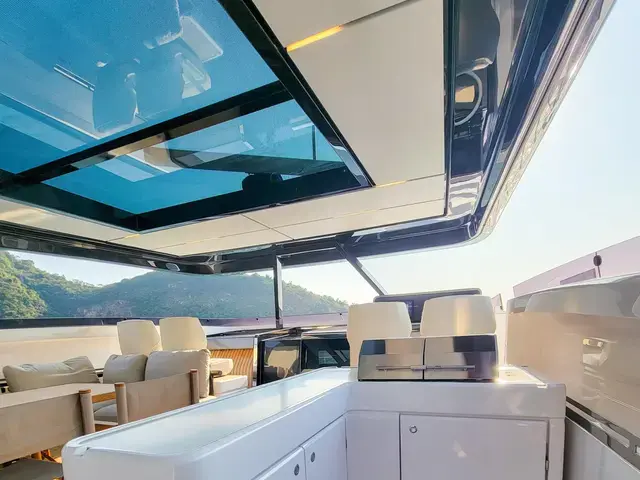 Ferretti Yachts 1000