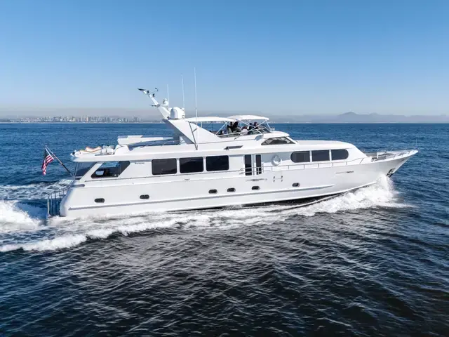 Broward Raised Pilothouse