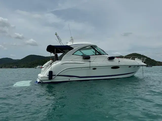 Formula 45 Yacht