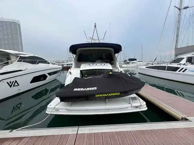 Formula 45 Yacht