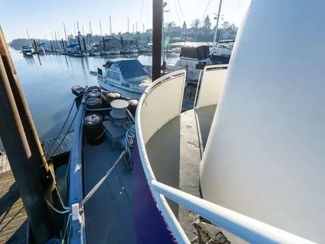 Tugboat 1943 Navy