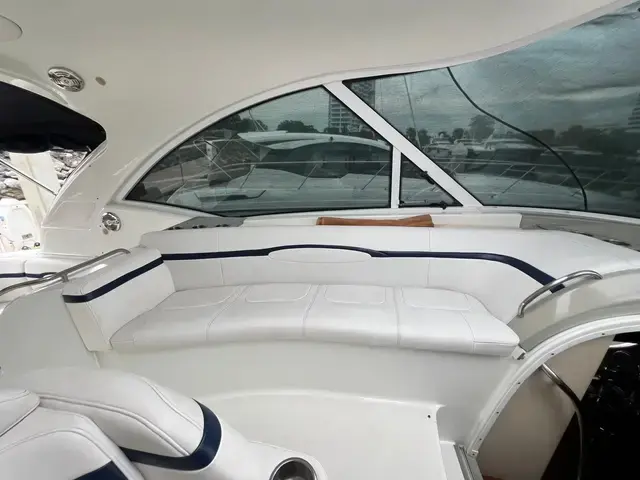 Formula 45 Yacht