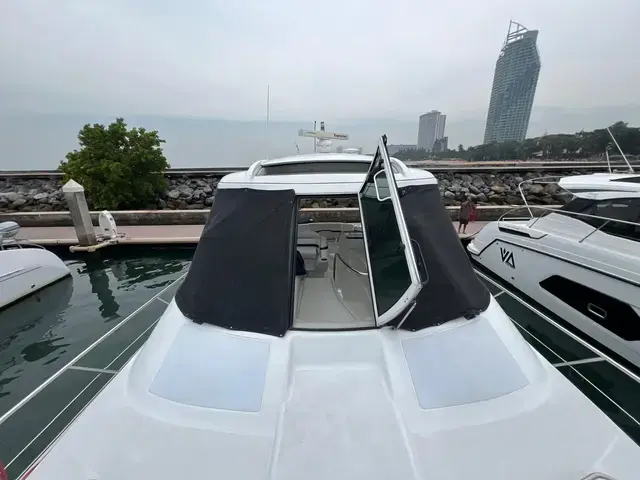 Formula 45 Yacht