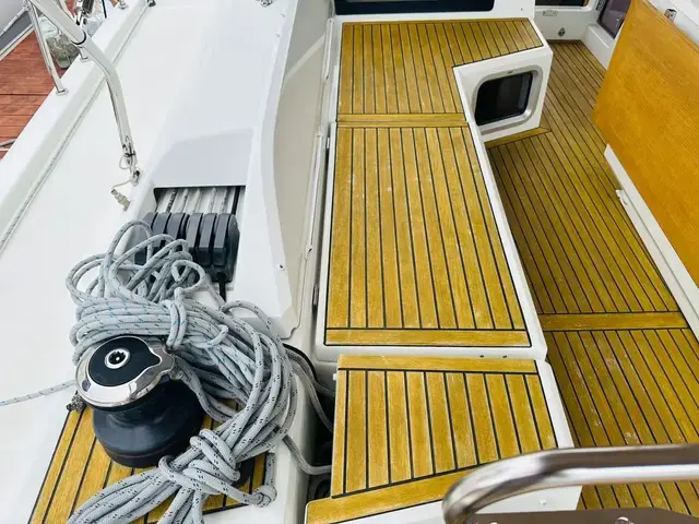 Beneteau Oceanis 51.1