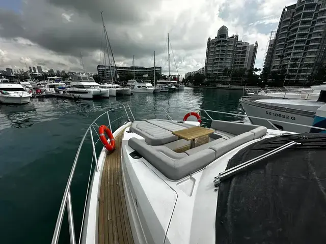 Sunseeker Manhattan 66