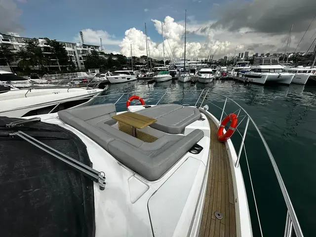 Sunseeker Manhattan 66