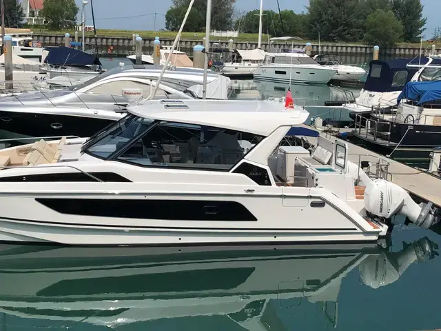 Aquila 36 Sport