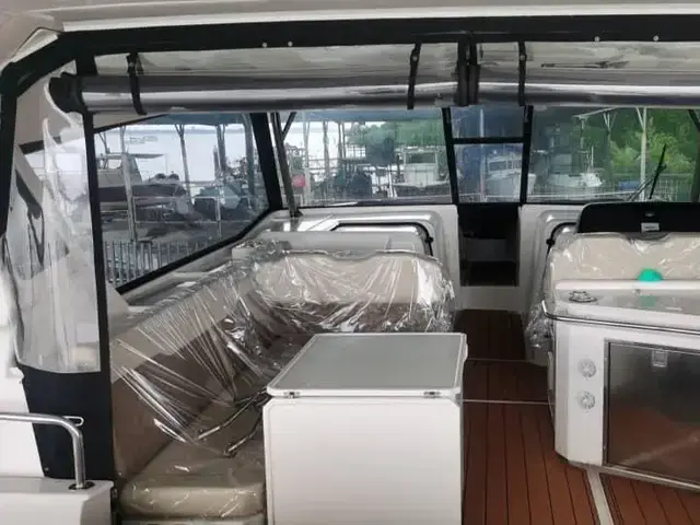 Aquila 36 Sport