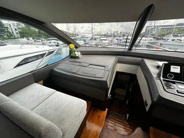 Sunseeker Manhattan 66