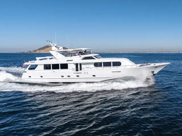 Broward Raised Pilothouse