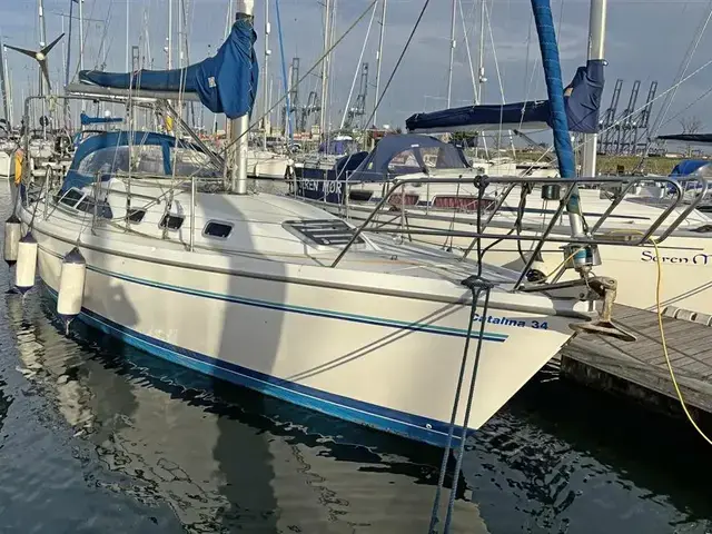 Catalina 34 Mkii for sale in United Kingdom for £49,950 (€59,348)