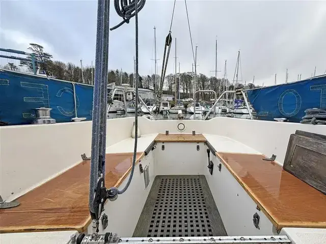 Hallberg Rassy 26