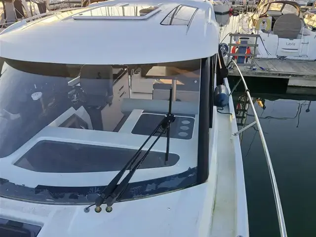 Beneteau Antares 9 OB