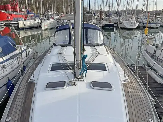 Beneteau Oceanis Clipper 343