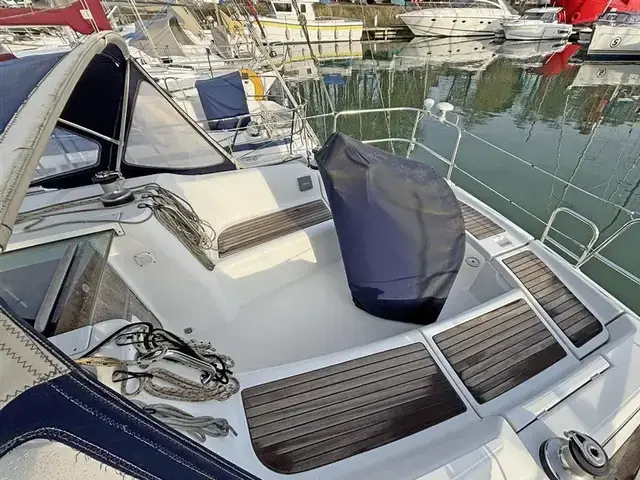 Beneteau Oceanis Clipper 343