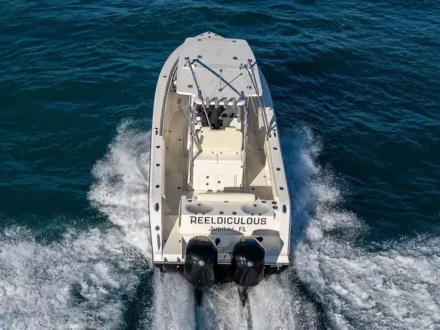 Cobia 296 Center Console