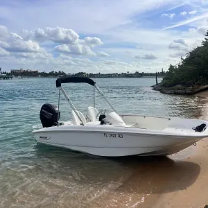 2015 Boston Whaler 150 Super Sport