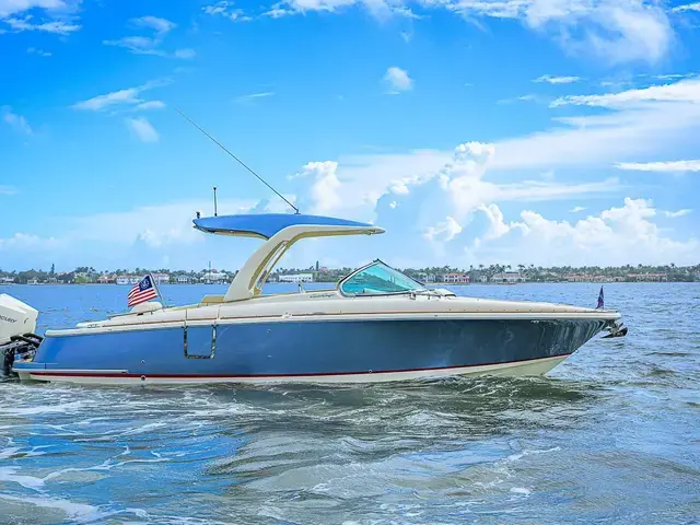 Chris Craft Launch 31 Gt