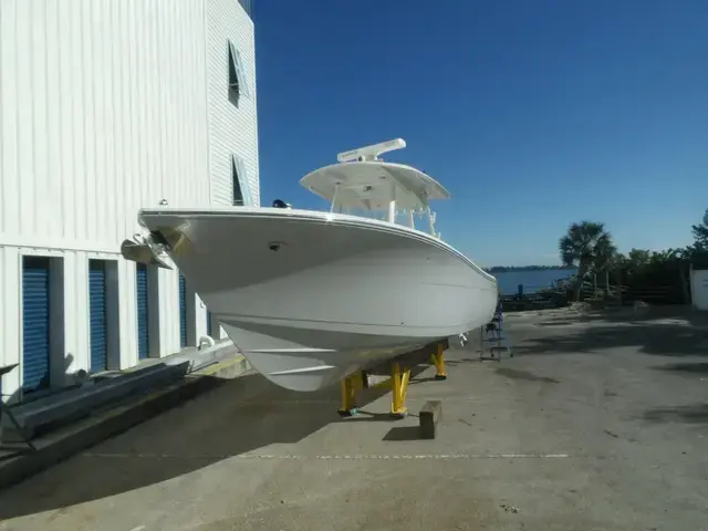 Cobia 320 Cc