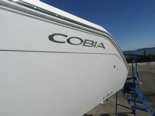 Cobia 320 Cc