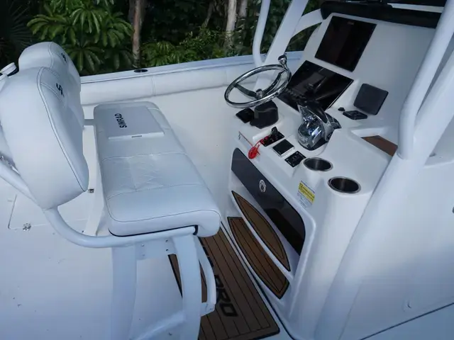 Sea Pro 259 Center Console