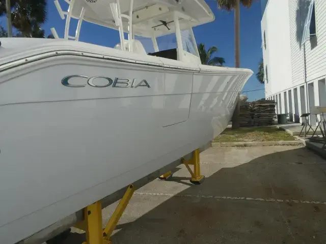 Cobia 320 Cc