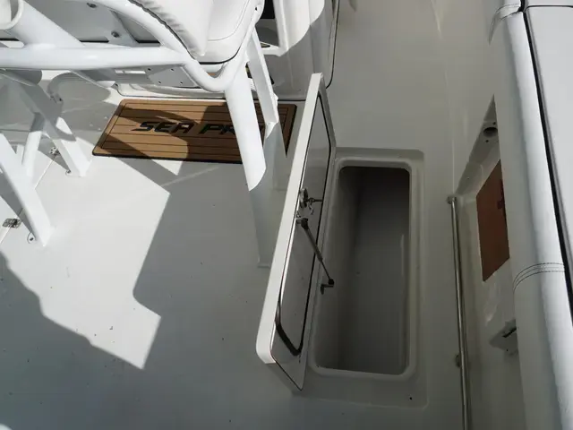 Sea Pro 259 Center Console