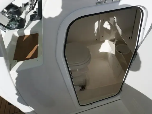 Sea Pro 259 Center Console