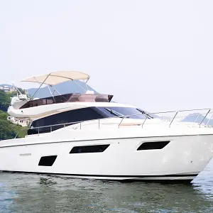 2017 Ferretti Yachts 450