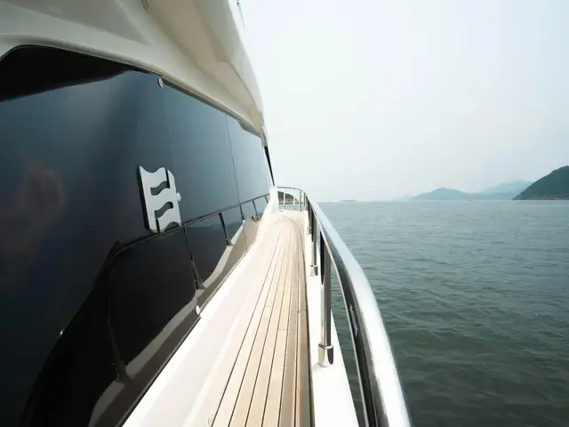 Ferretti Yachts 450