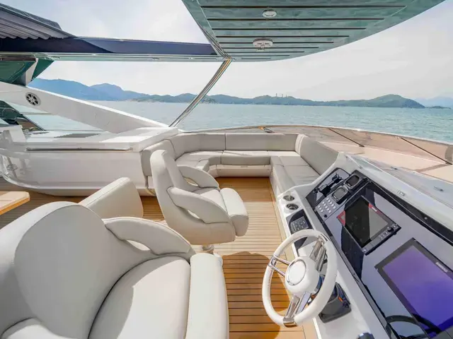 Sunseeker Yacht 86