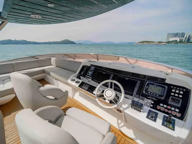 Sunseeker Yacht 86