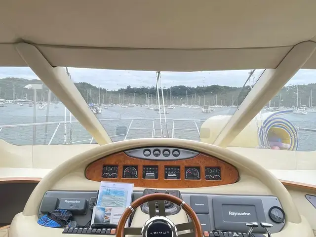 Azimut 55