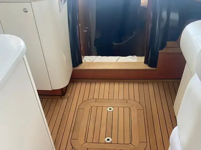 Sunseeker Predator 80