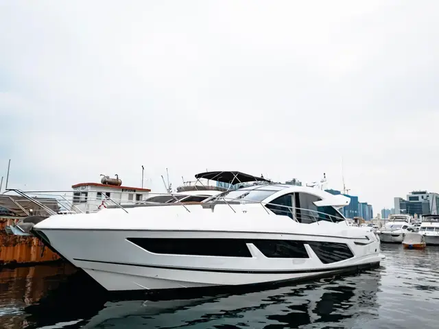 Sunseeker Predator 74