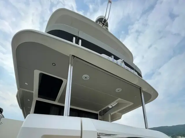 Absolute Navetta 48