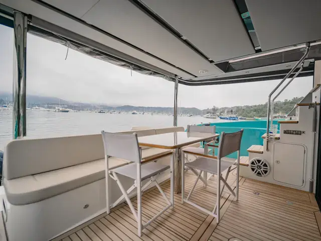 Absolute Navetta 58