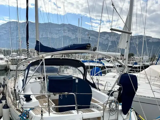 Beneteau Oceanis Clipper 423