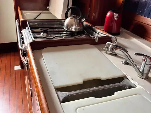 Beneteau Oceanis Clipper 423