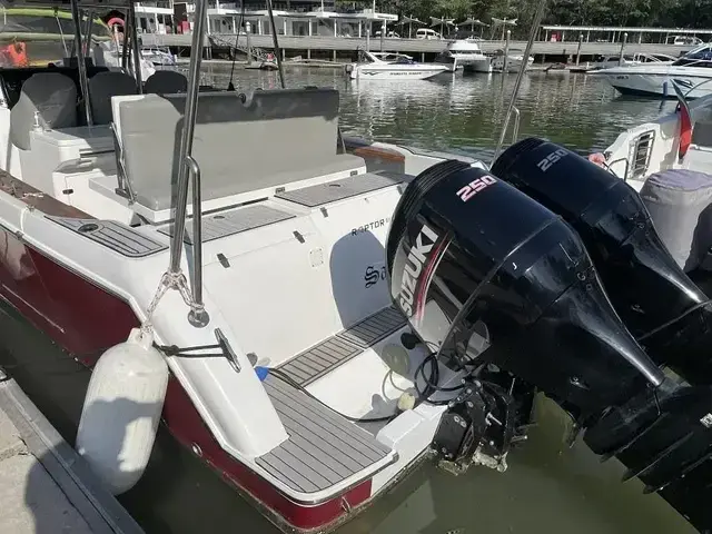 Raptor 390 Solarium