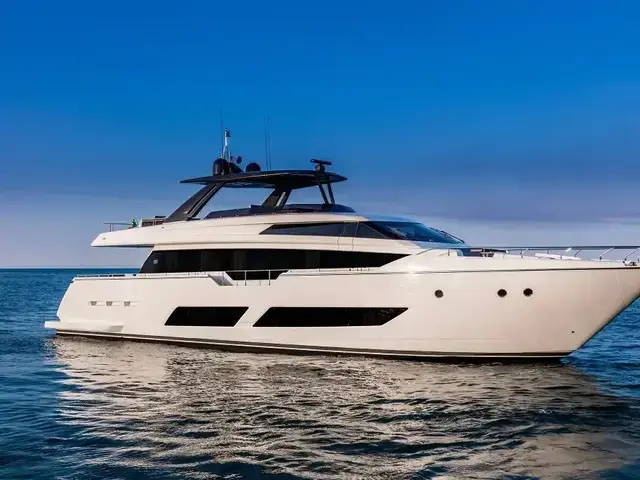 Ferretti Yachts 850