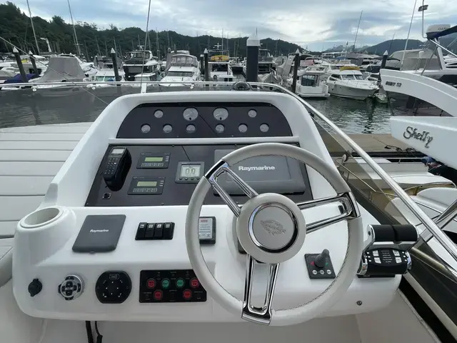 Sunseeker Manhattan 52