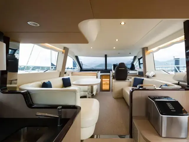 Azimut 55