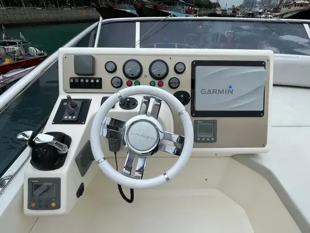 Azimut 53