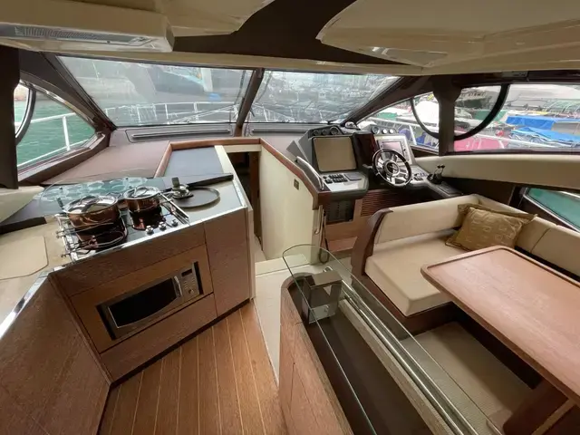 Azimut 53