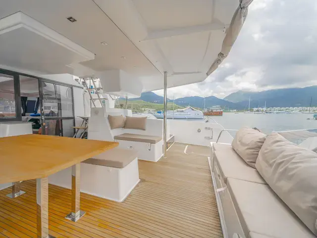 Fountaine Pajot Saba 50