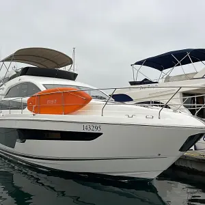 2019 Fairline Squadron 48