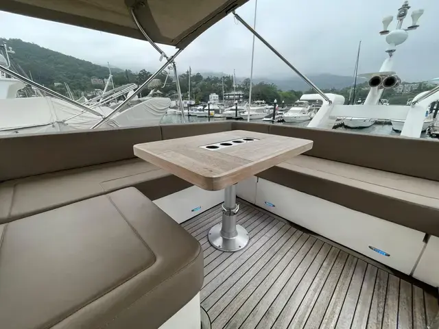 Fairline Squadron 48