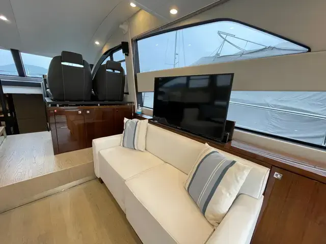 Fairline Squadron 48